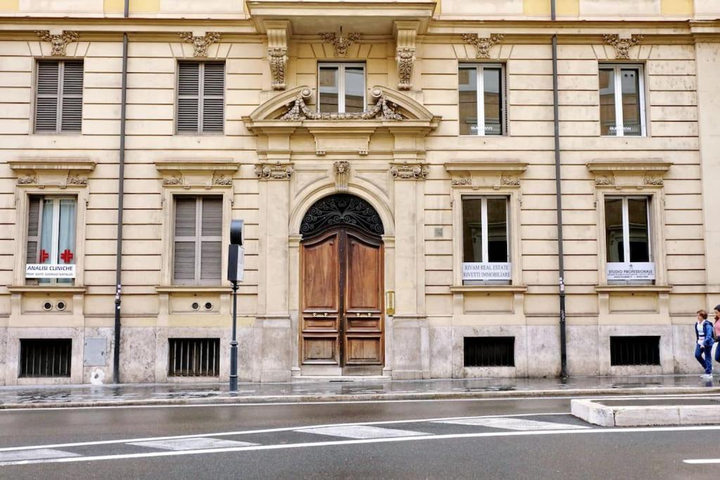 Elegant Apartment In The Heart Of Rome-Navona Area Zewnętrze zdjęcie