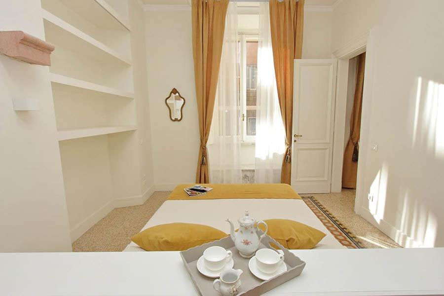 Elegant Apartment In The Heart Of Rome-Navona Area Zewnętrze zdjęcie